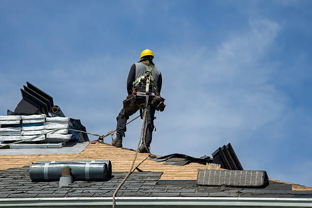 Professional Gutter Installation technician working in Paulsboro, NJ